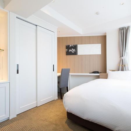 Hotel Shiki Utsubo Park Осака Екстериор снимка