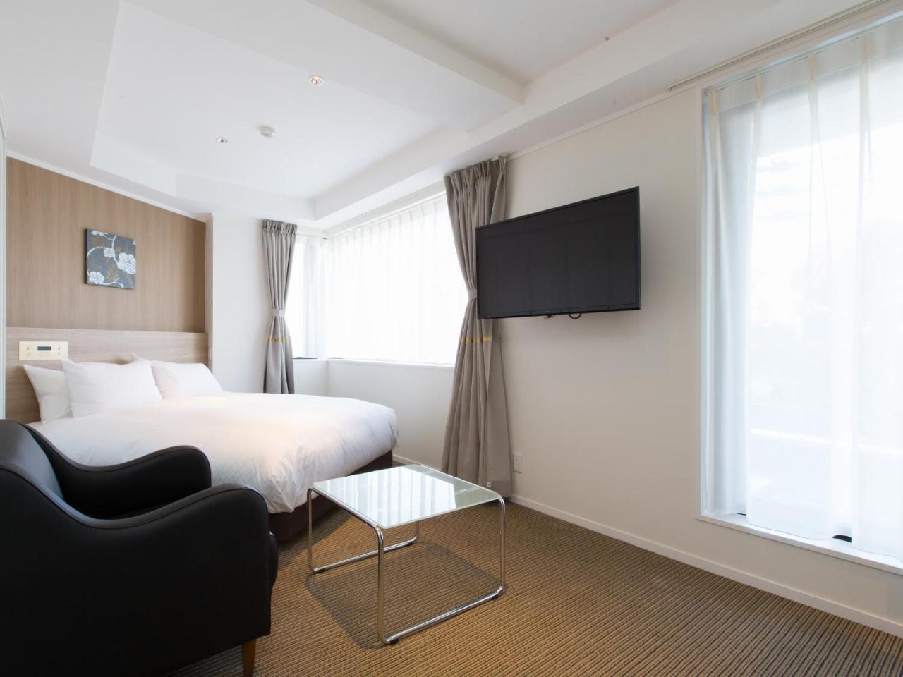 Hotel Shiki Utsubo Park Осака Екстериор снимка