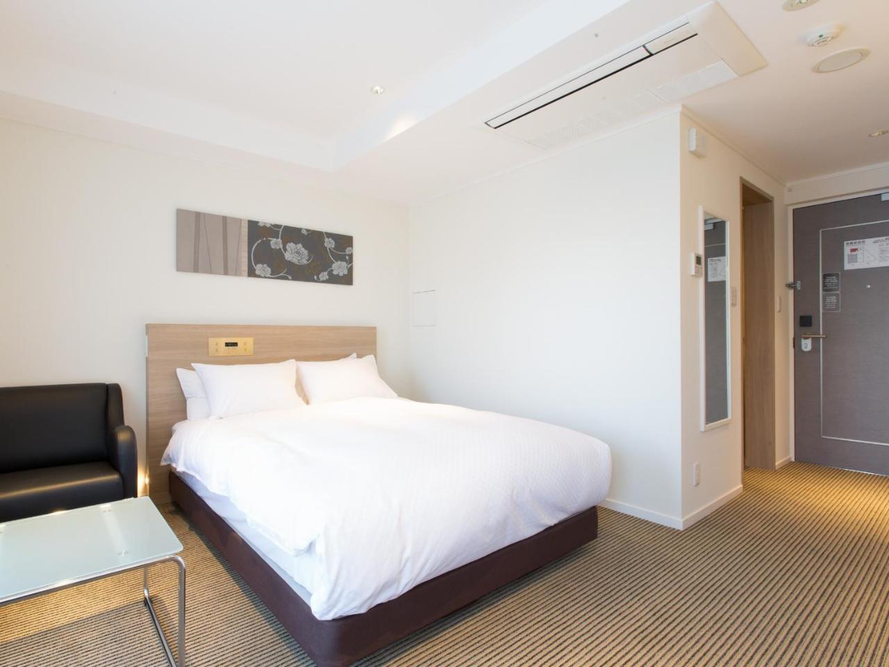 Hotel Shiki Utsubo Park Осака Екстериор снимка