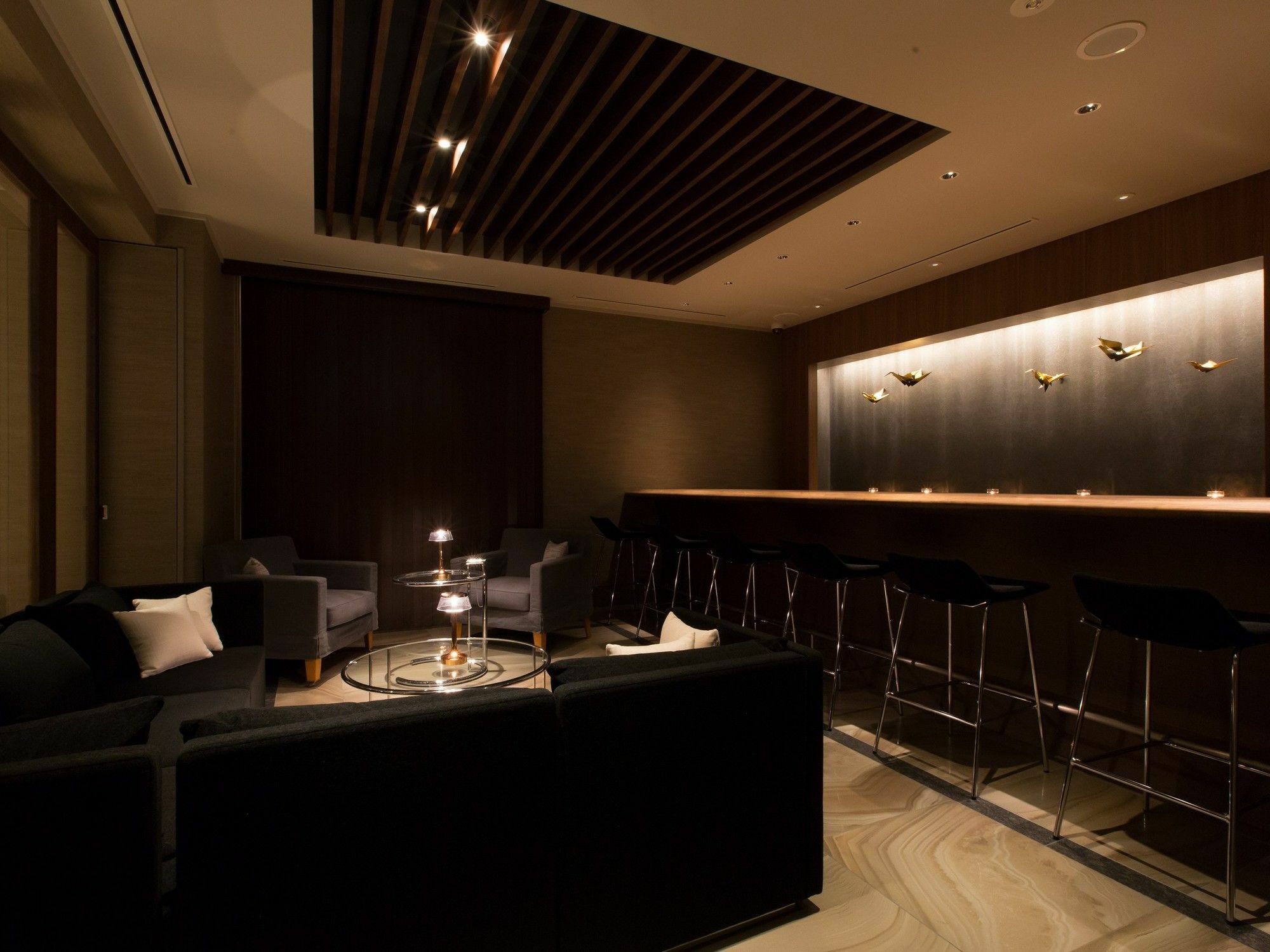 Hotel Shiki Utsubo Park Осака Екстериор снимка